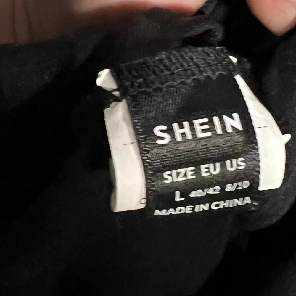 Women’s SHEIN Black Large Maternity Tee Shirt - Image 3