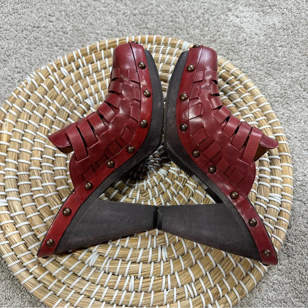Nine West Women’s Vintage Studed Red Leather Mules Clog Heeled Chunky Grunge 6.5 - Image 6
