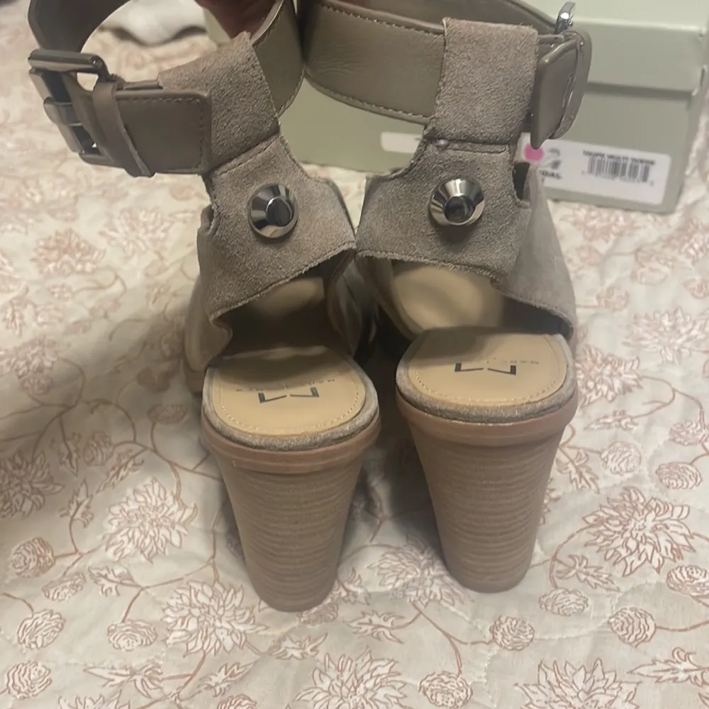 Marc Fisher booties - Image 4