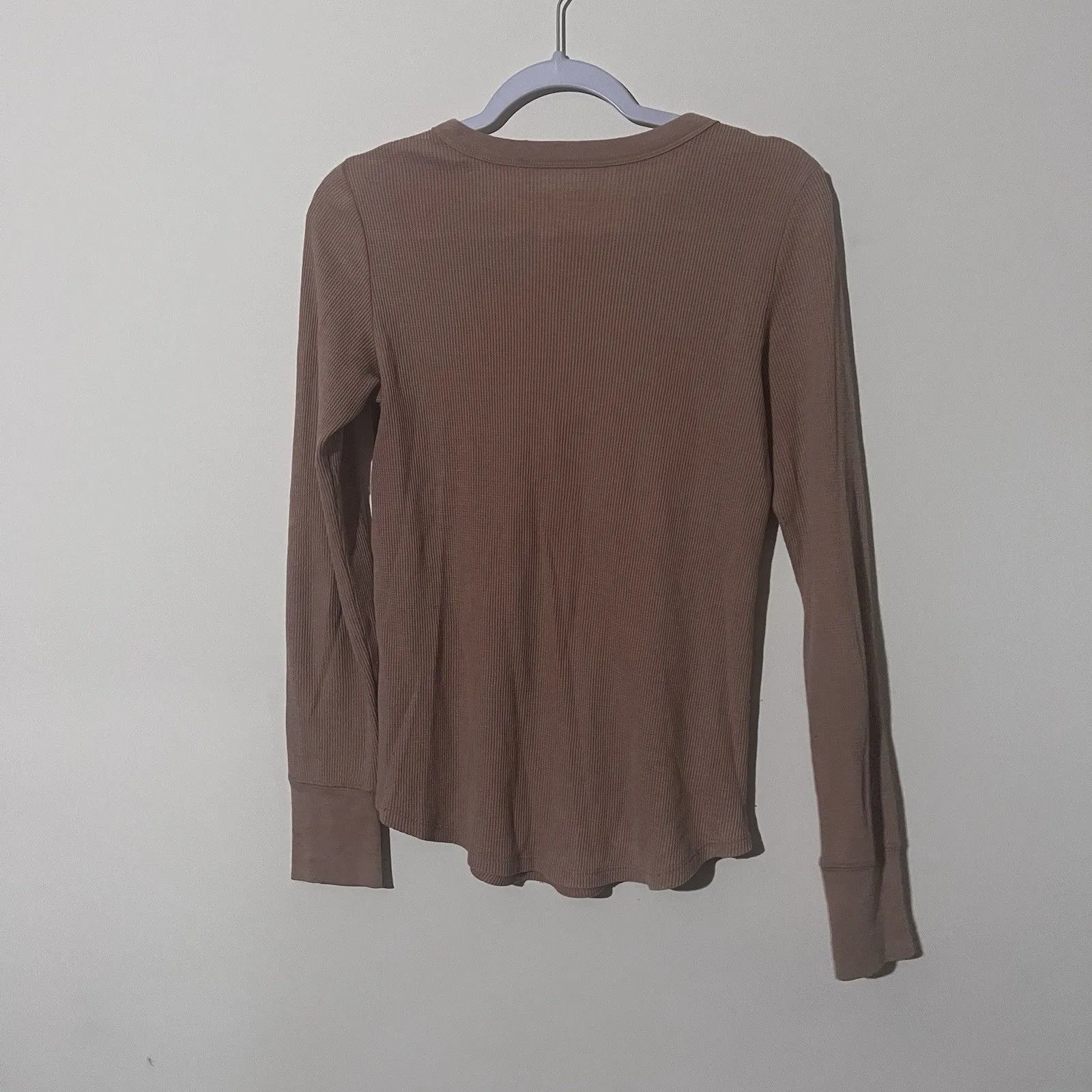 Aerie Henley Shirt Womens Medium Tan Long Sleeve Waffle Knit Thermal Button Top - Image 3