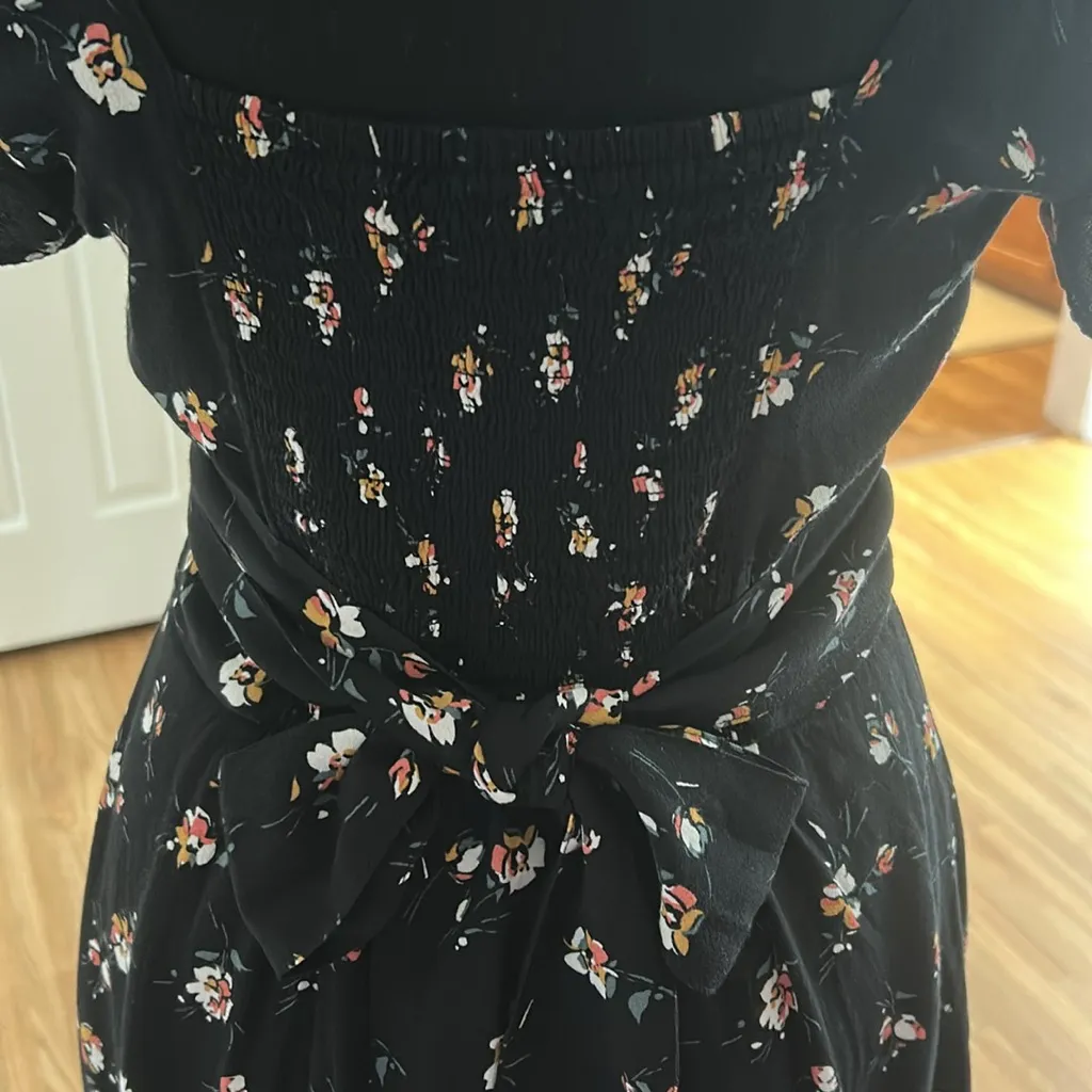 Abercrombie and fitch black short sleeve floral cinch front dress - Image 7