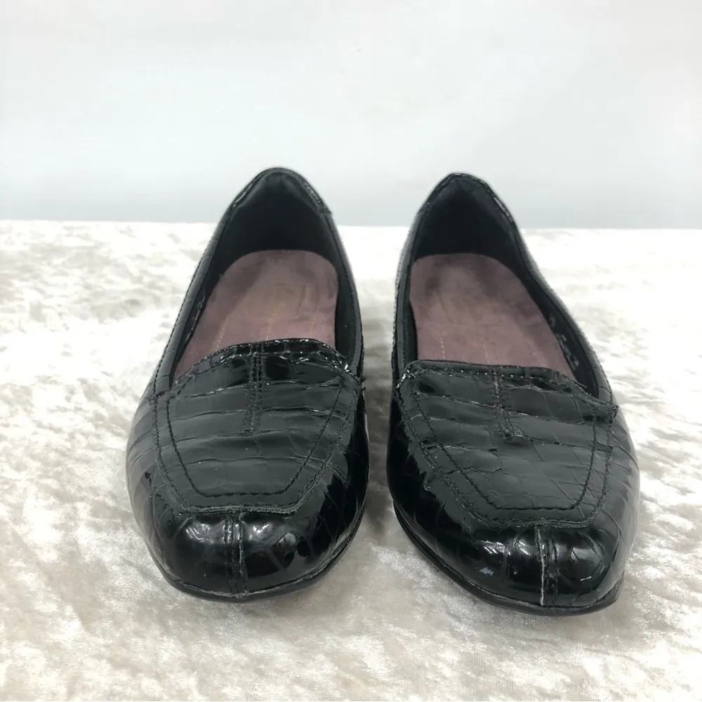 everyday black size 6M croc print leather loafers for women - Image 11