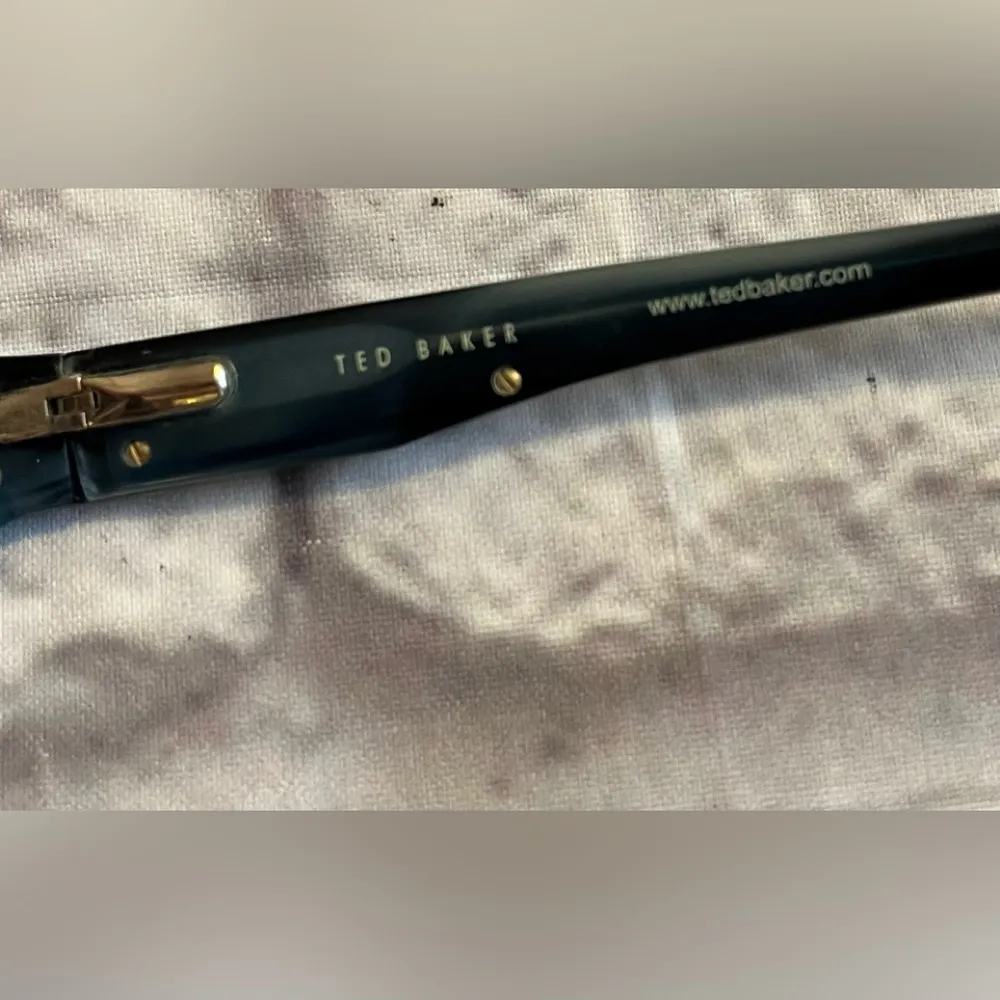 TED BAKER Glasses & Case - Image 4