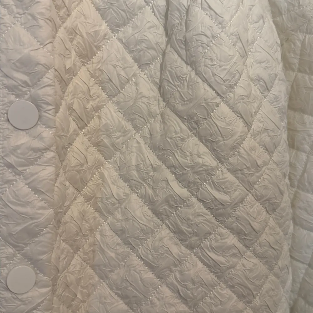 TOPSHOP Women's White Crinkle Fabric Quilted Oversized Puffer Coat Size 4 - Image 3