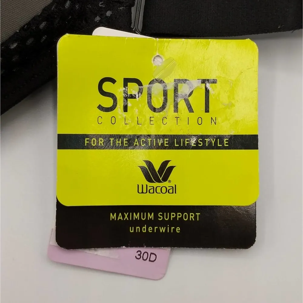 Wacoal Zipper-Front Sports Bra - Size 30D - NWT - Image 9