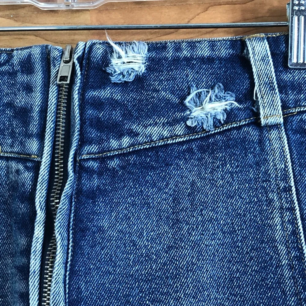 Signature 8  Medium Denim Skirt w/Front Lace Closure w/Front Pockets - Image 13