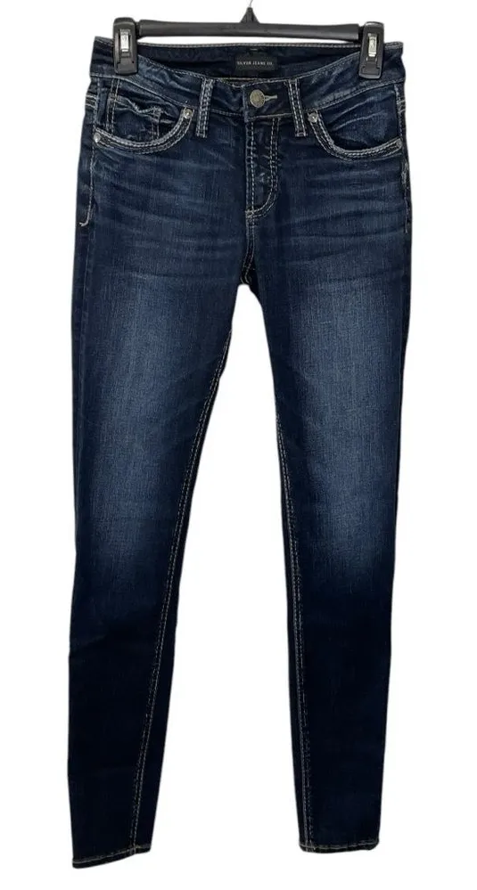 Silver Suki Skinny Jeans Women's Size 26x31 Dark Wash Denim - Image 1