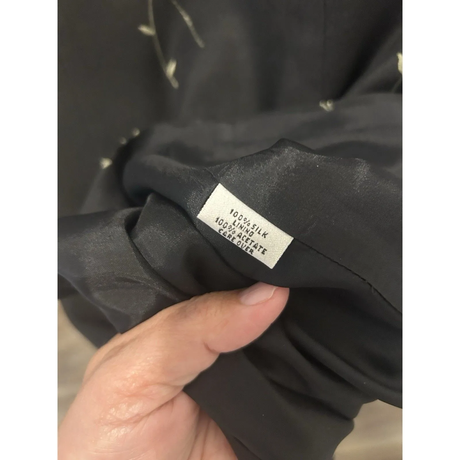 Depeche 90s Y2K Black Silk Embroidered Floral Sleeveless Size 6 Sheath Dress - Image 7