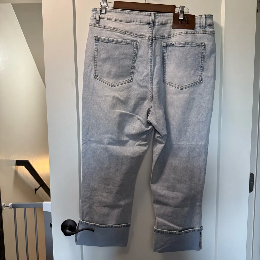 Frye Women's Cuffed Crop Jean‎ Stretch High Rise Relaxed Fit Light Blue Wash 32 - Image 3