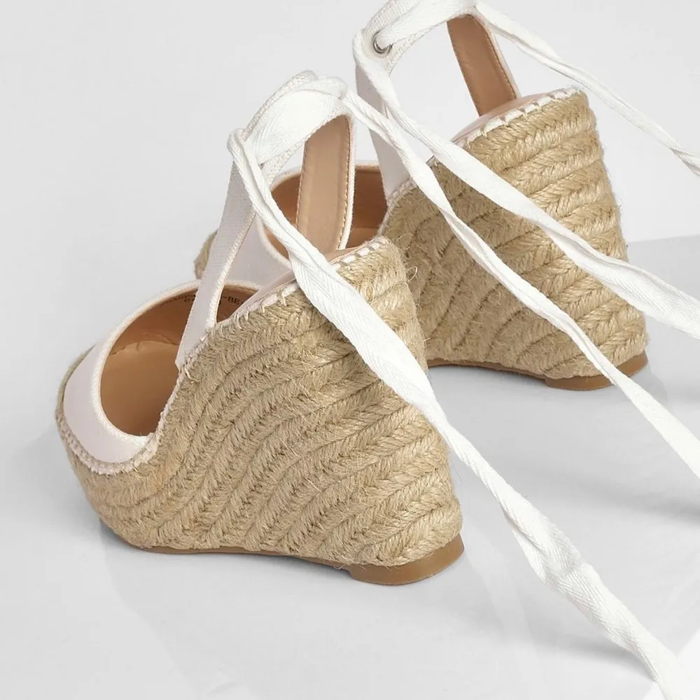 💕BooHoo Wrap Up Wedges💕 - Image 4
