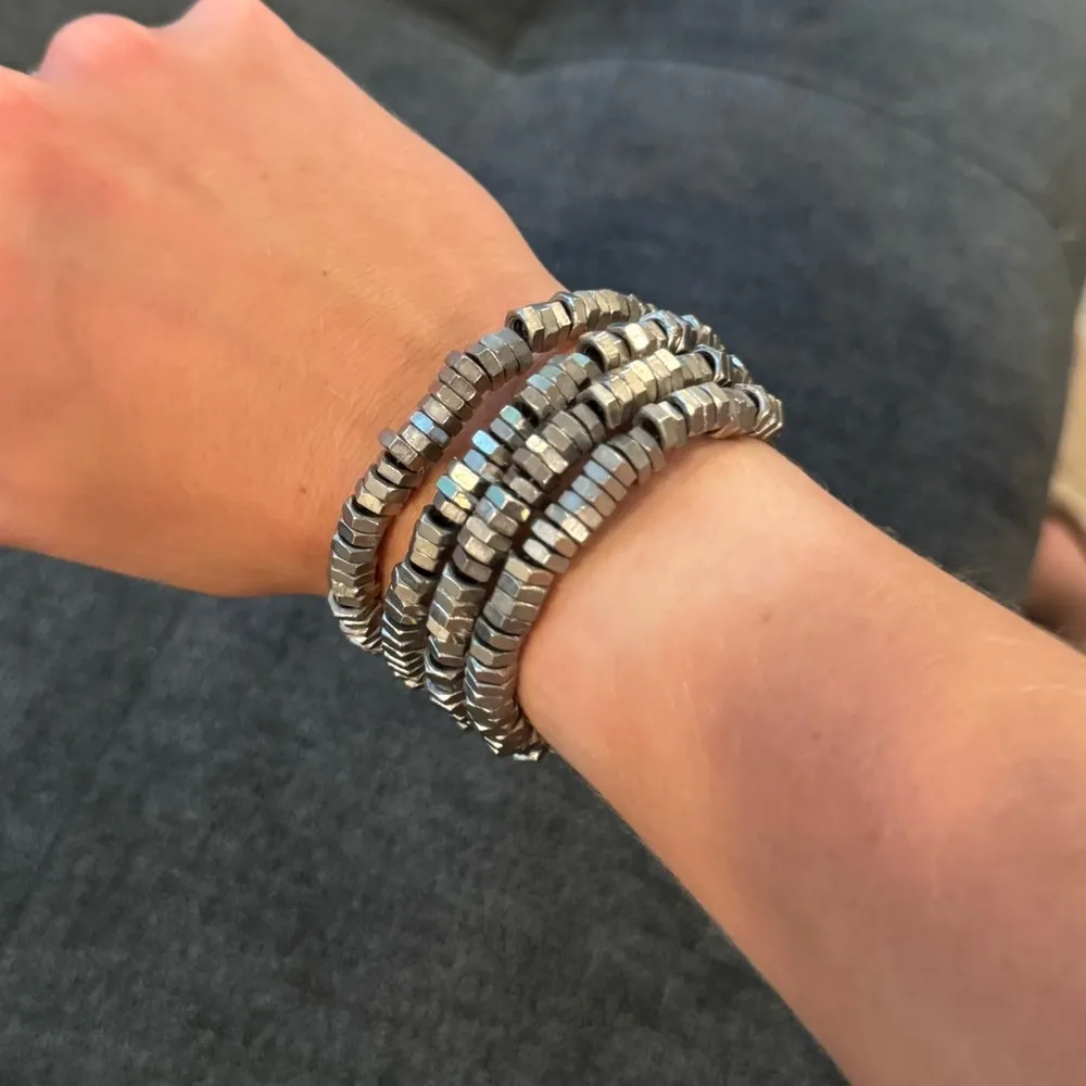 Silver hex Nut Hard Ware Metal Coil Bracelet - Image 6