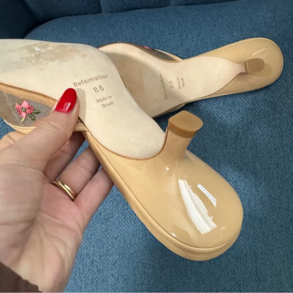 Reformation Wilda Floral Pointed Toe Kitten Mule - Image 8