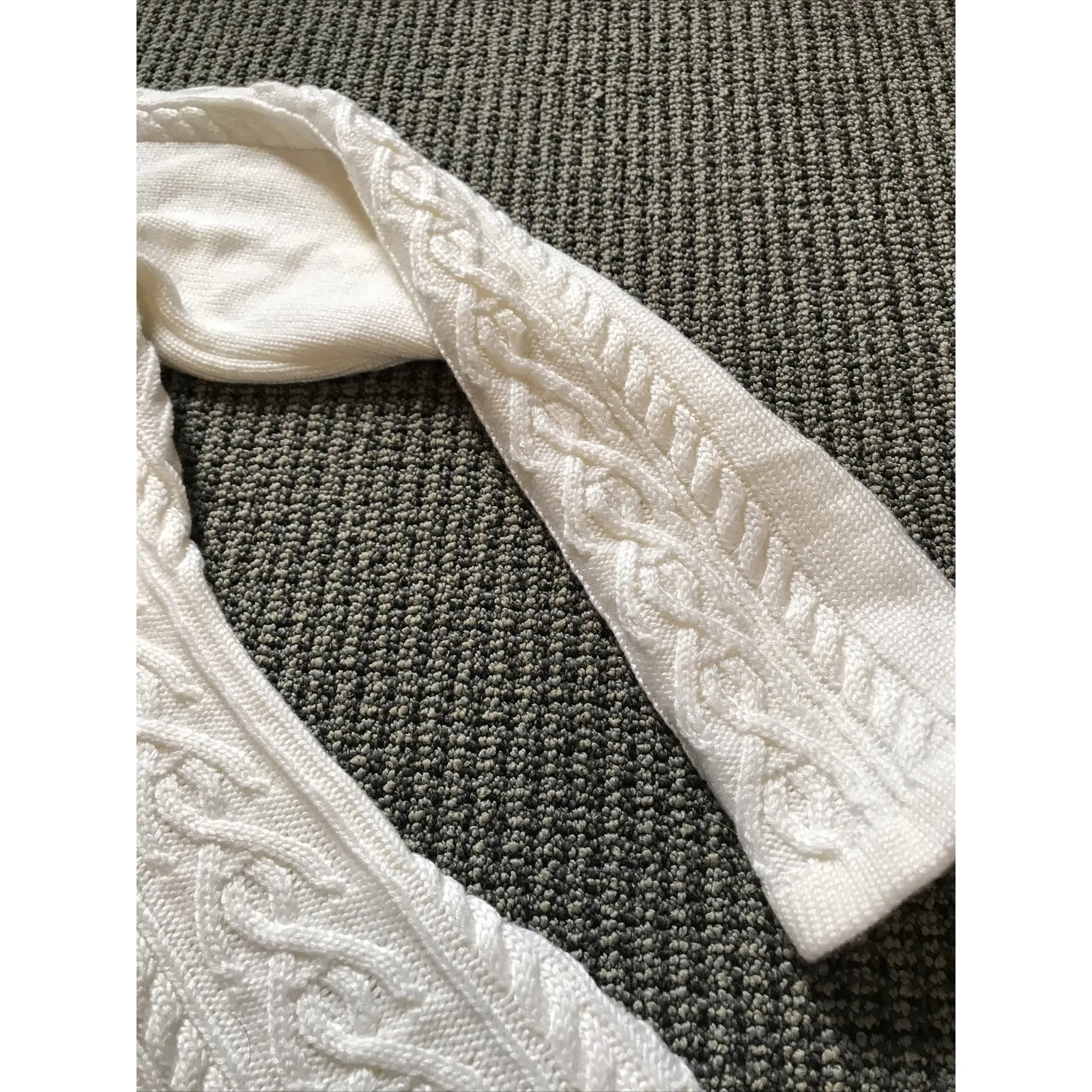 Turtleneck Sweater NWT Large White - Image 5