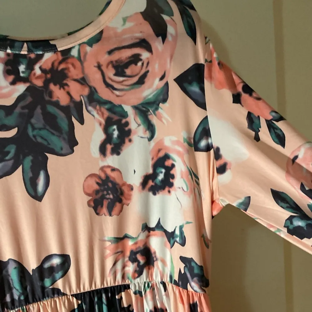 Multicolored Floral Long Sleeve Sundress with pockets Size XL - Image 4