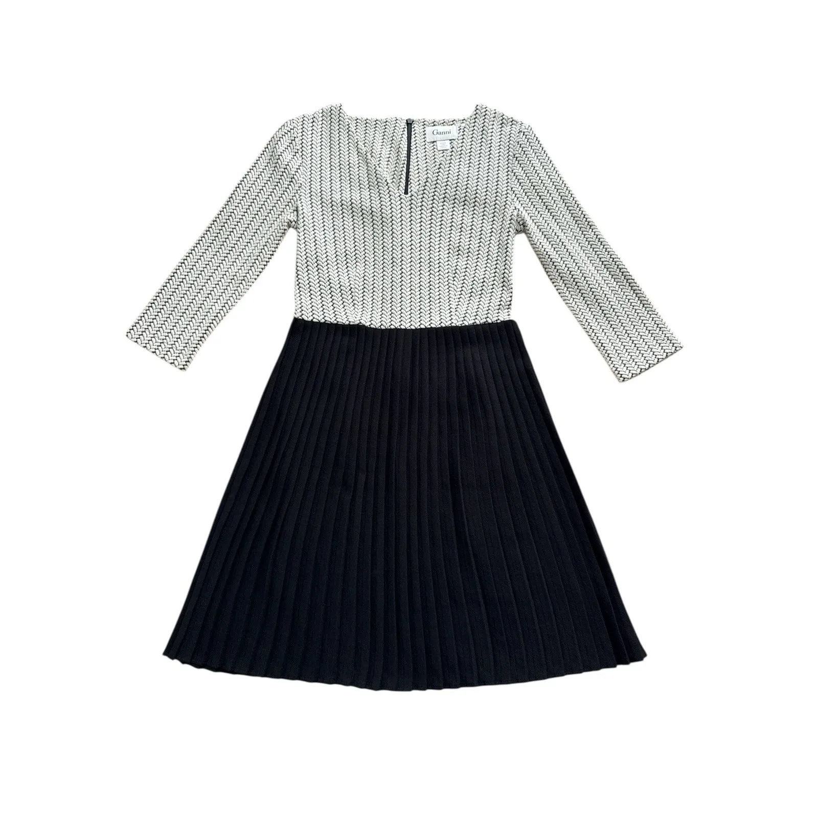 GANNI Anthropologie Crossknit Dress XS White Top Black Pleated Skirt Colorblock - Image 3