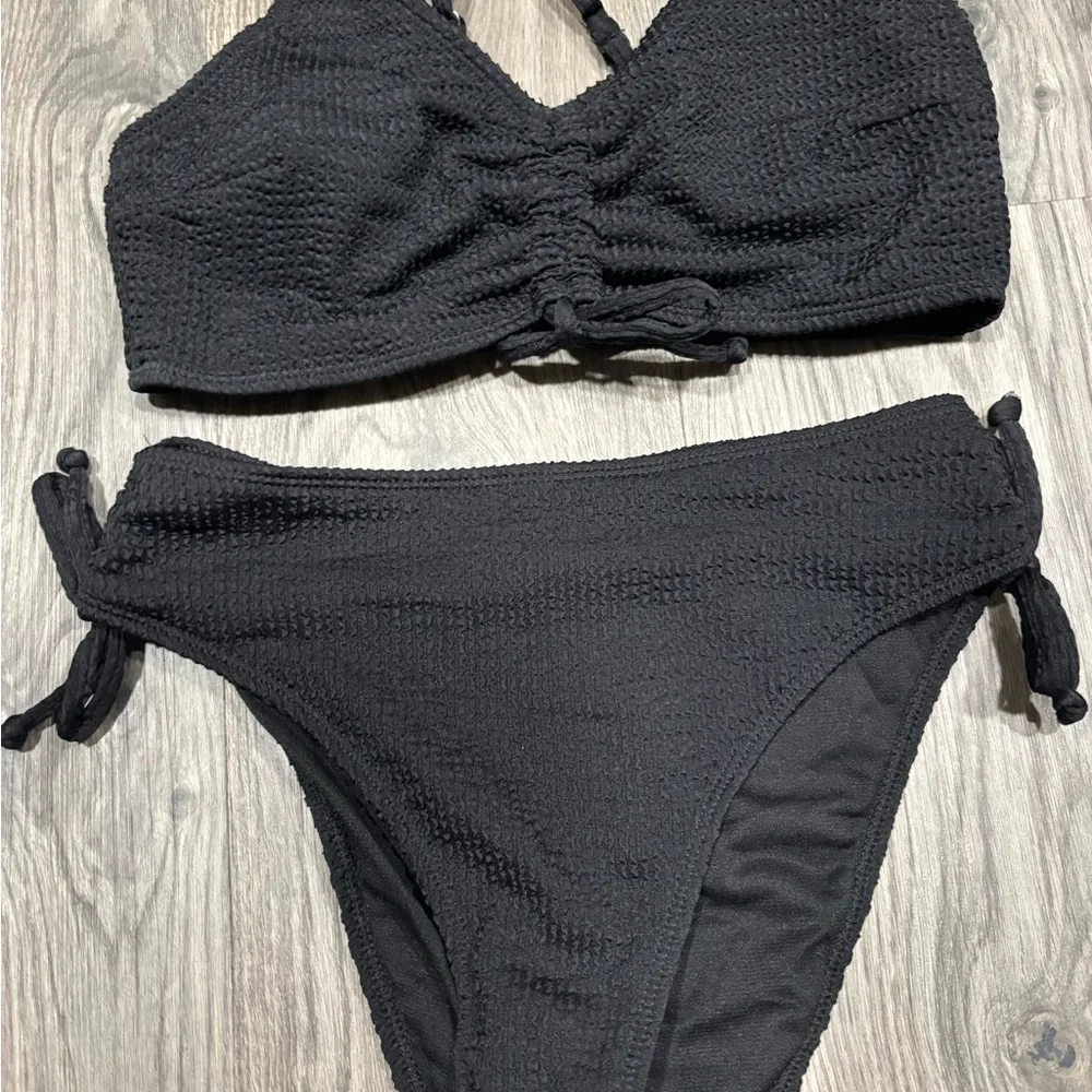 ⭐️SHEIN Black Textured Bikini Set M NWOT - Image 3