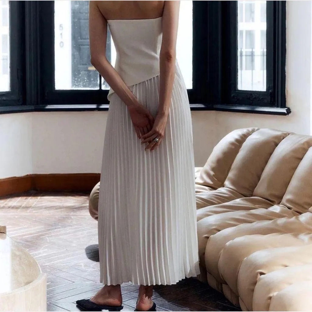 Commense Solid Pleated Strapless Split Dress size Large White - Image 2