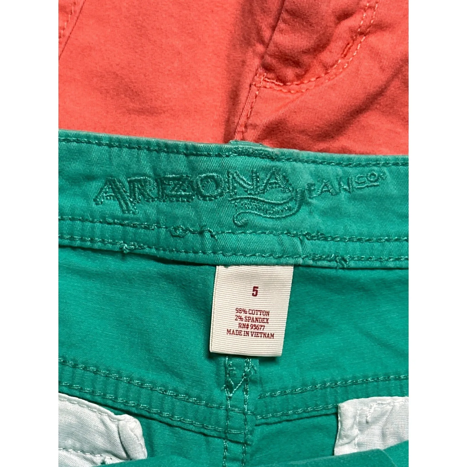 Arizona Jean Company Women's 3 Pack Shorts Mint Coral Teal Size 5 Cotton Blend - Image 2