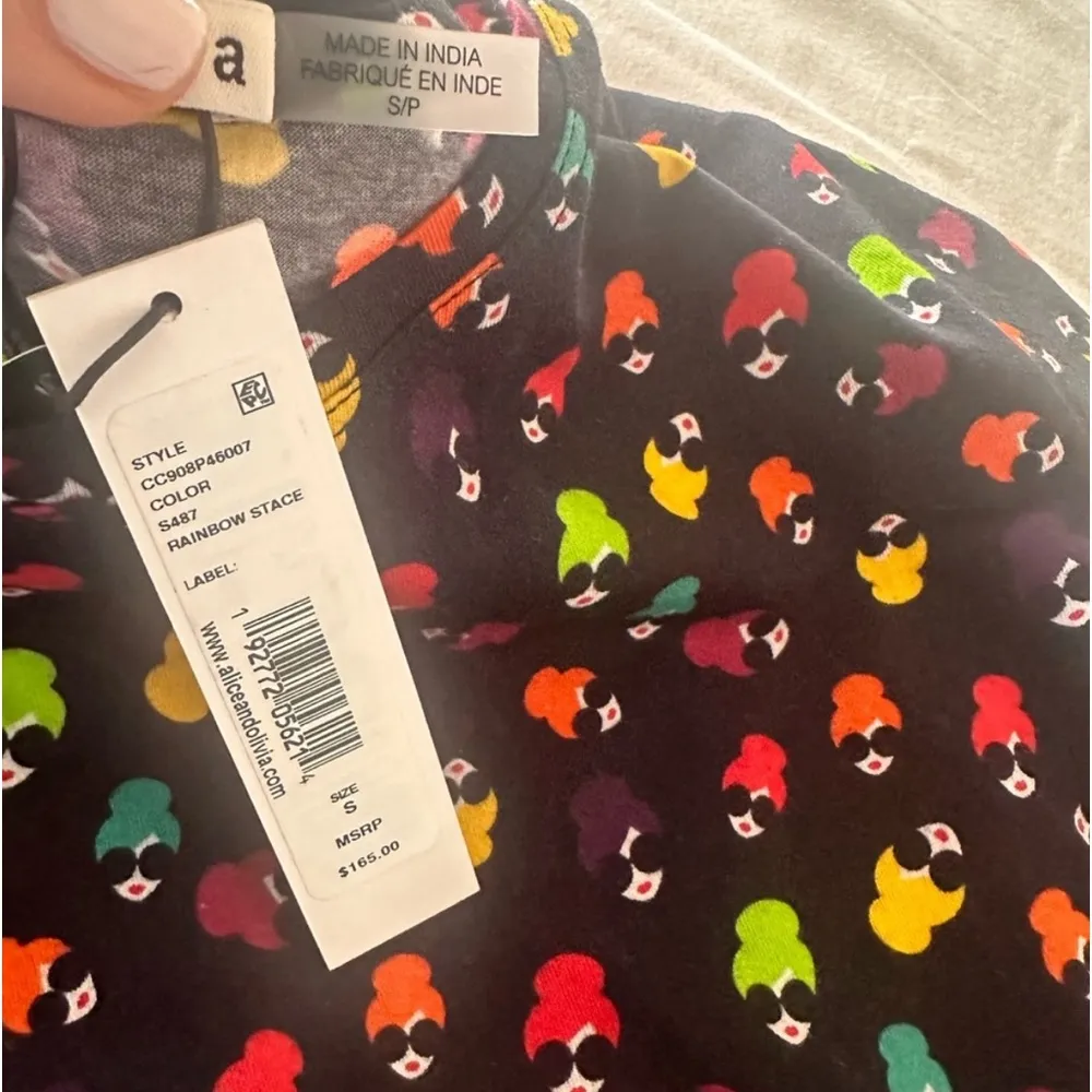 NWT Alice + Olivia Rylyn Staceface Printed Crewneck Top Size S - Image 10