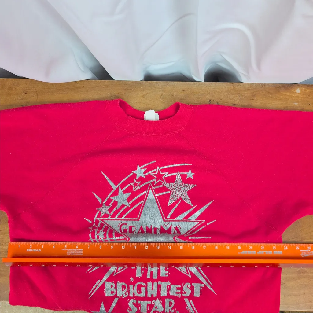 Vintage USA Made "Grandma; The Brightest Star" Red Sweatshirt - Image 5