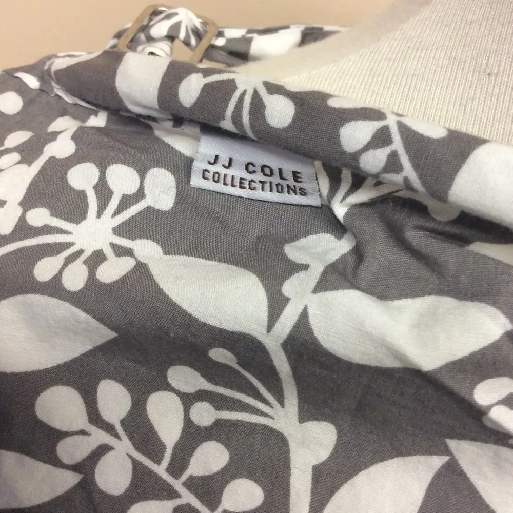 J J Cole Nursing Cover Gray - Image 3