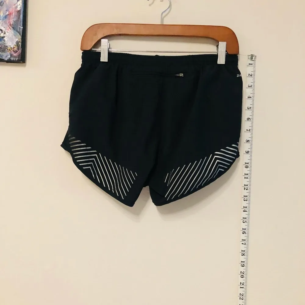 Nike Dri-Fit Sports Short for Women.Size: S - Image 3