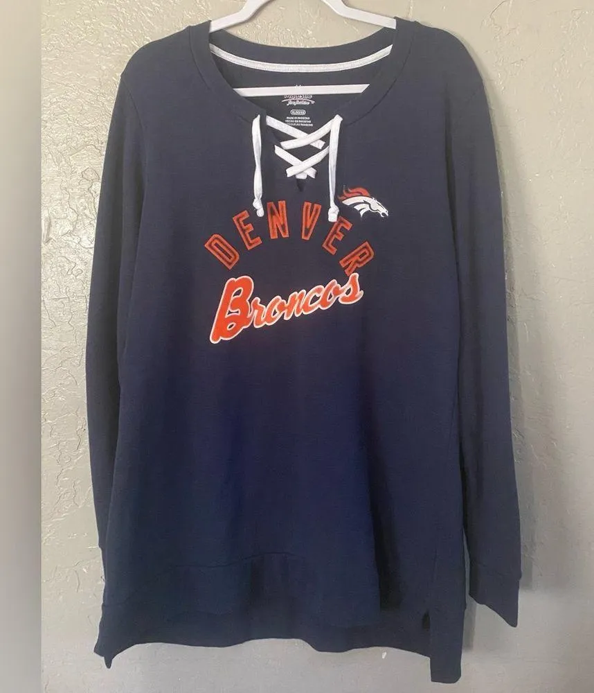 Denver Broncos NFL Women's Majestic  Long Sleeve Lace-Up Shirt Size XL EUC - Image 2