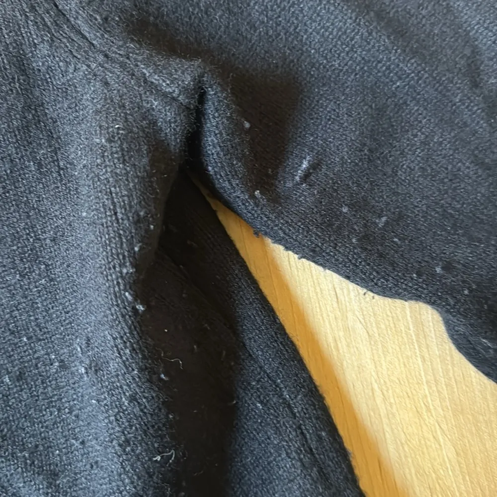 THEORY BLACK SWEATER - Image 2