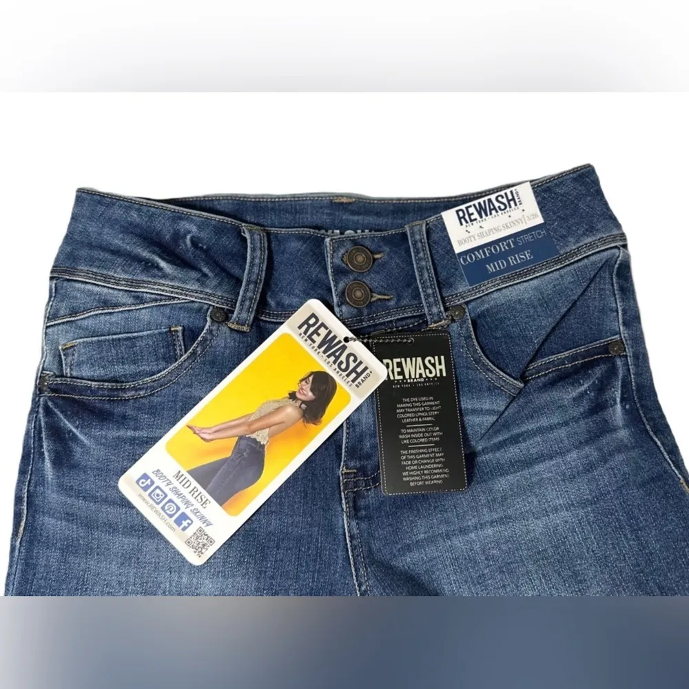 REWASH Mid-Rise Booty-Shaping Skinny Jeans - Image 3