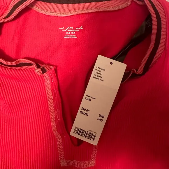 urban outfitters go for gold dress in pink/red! - Image 2