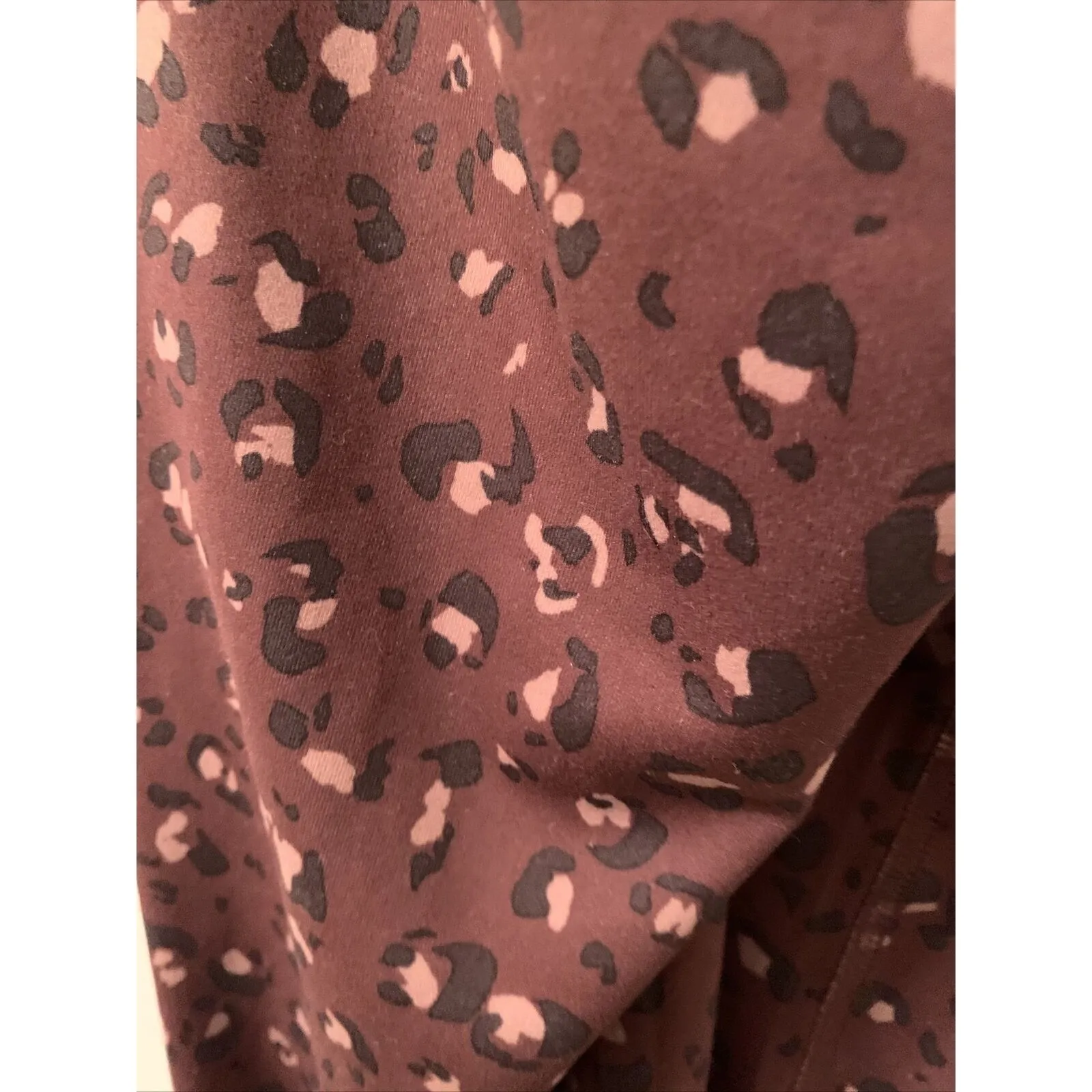 Isabel & Ingrid Maternity Brown/Black Leopard Print Leggings Active Size Small - Image 5