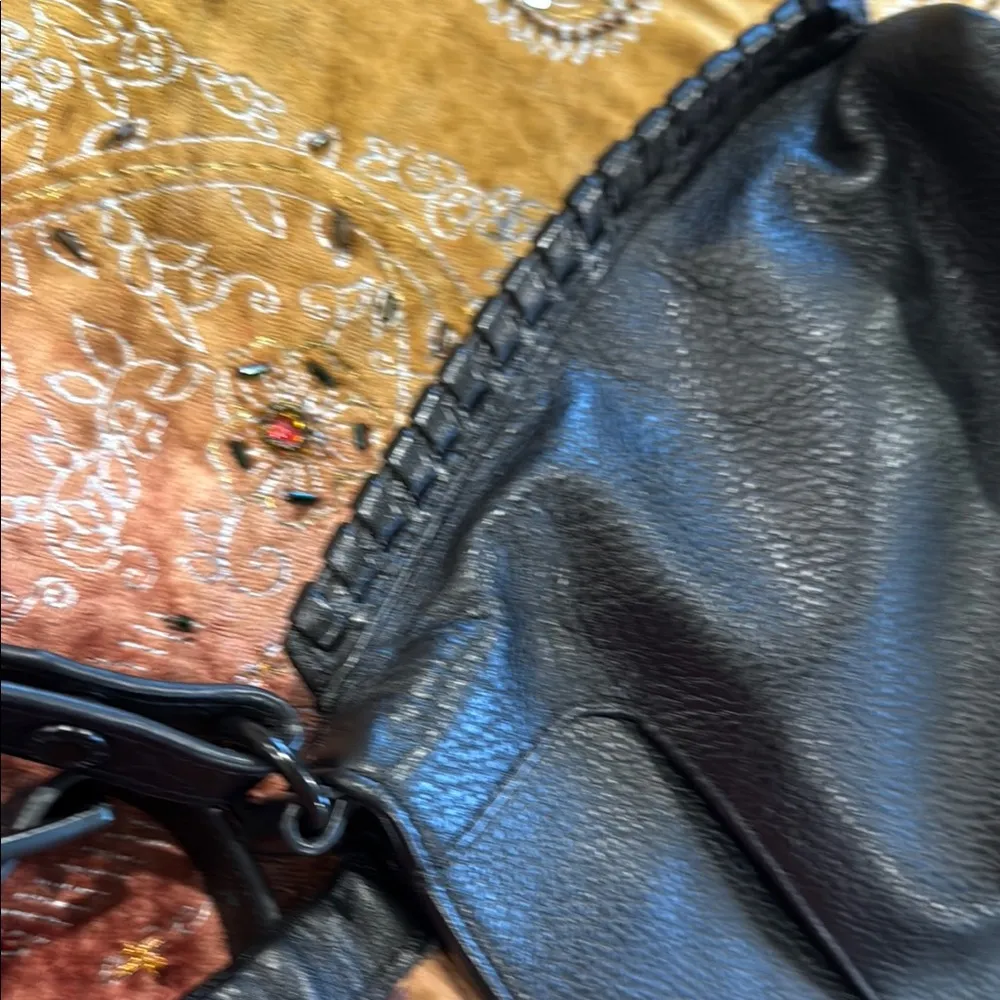 AIMEE KESTENBERG Black Crossbody Bag with Adjustable Strap and Flap Closure - Image 8