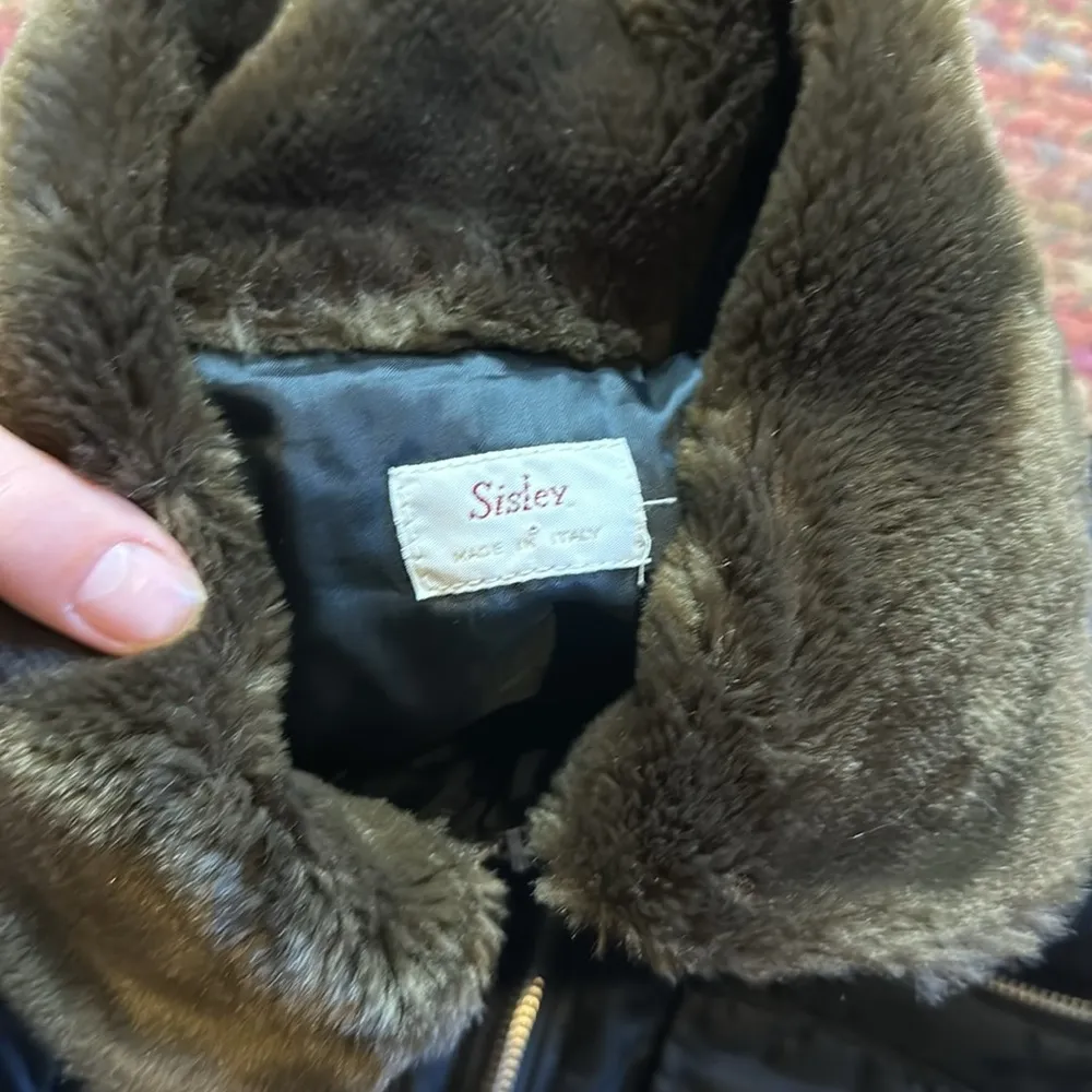 SISLEY BLACK POLYESTER FAUX FUR TRIM VEST MADE IN ITALY - Image 3