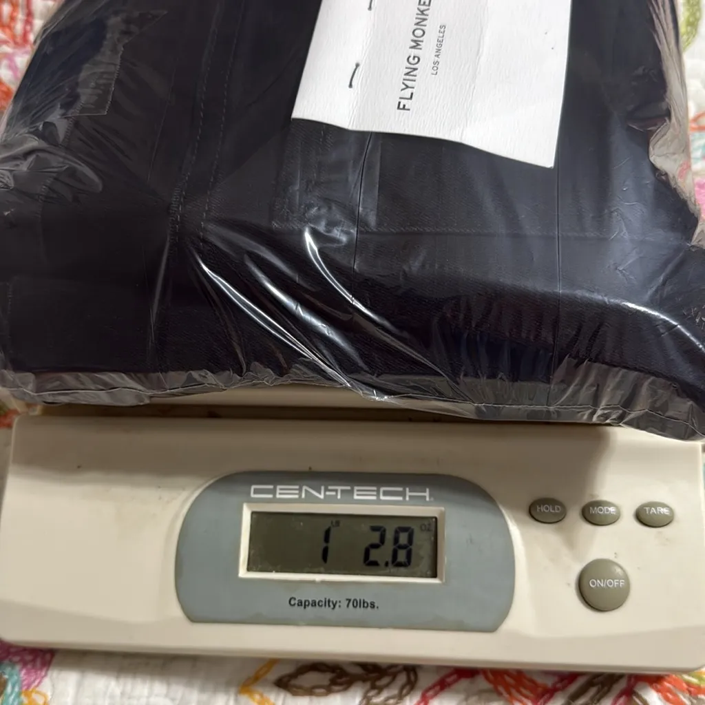 Buckle Flying Monkey women’s size 29 jet black mid rise cropped denim jeans nwt - Image 10