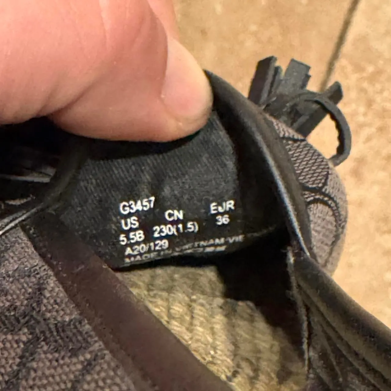 Coach Women's Black and Grey Espadrilles Size 5.5 - Image 5