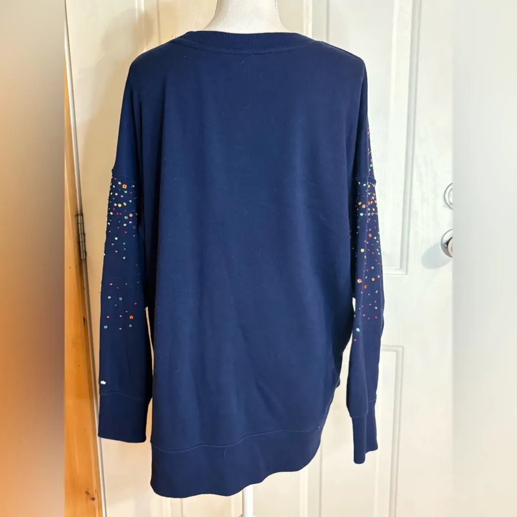 Crown & Ivy Navy sweatshirt with Sequins details. Size Large oversized - Image 6