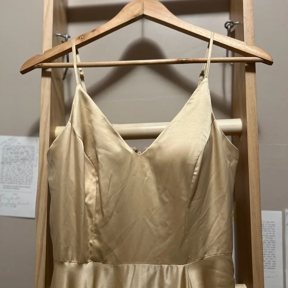 Vintage Golden Satin Prom Strap Dress with Leg Slit, Bra Paddings, and Pockets - Image 2