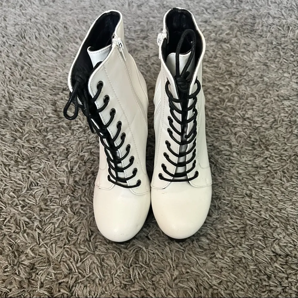 Lulus Gigi white lace up block heel platform booties - Image 3