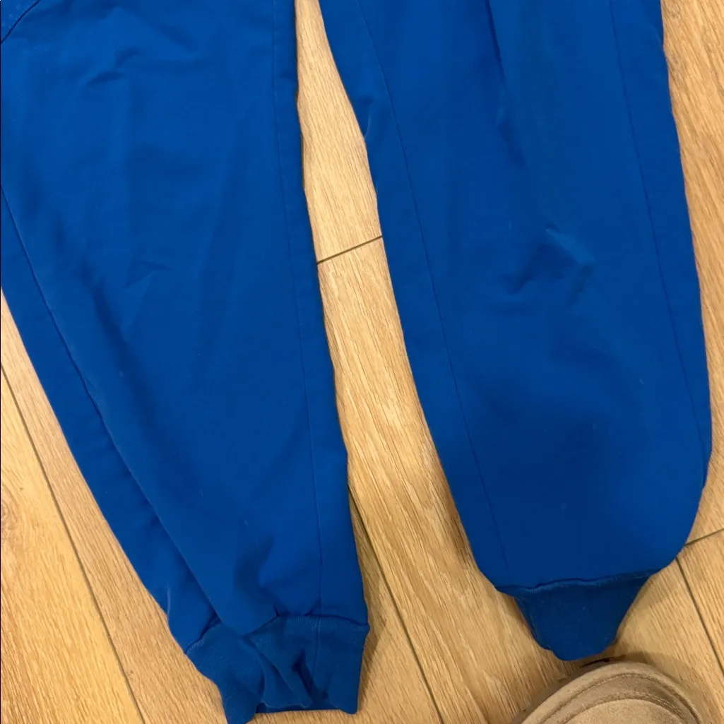 Figs Royal Blue Scrub Set - Image 6