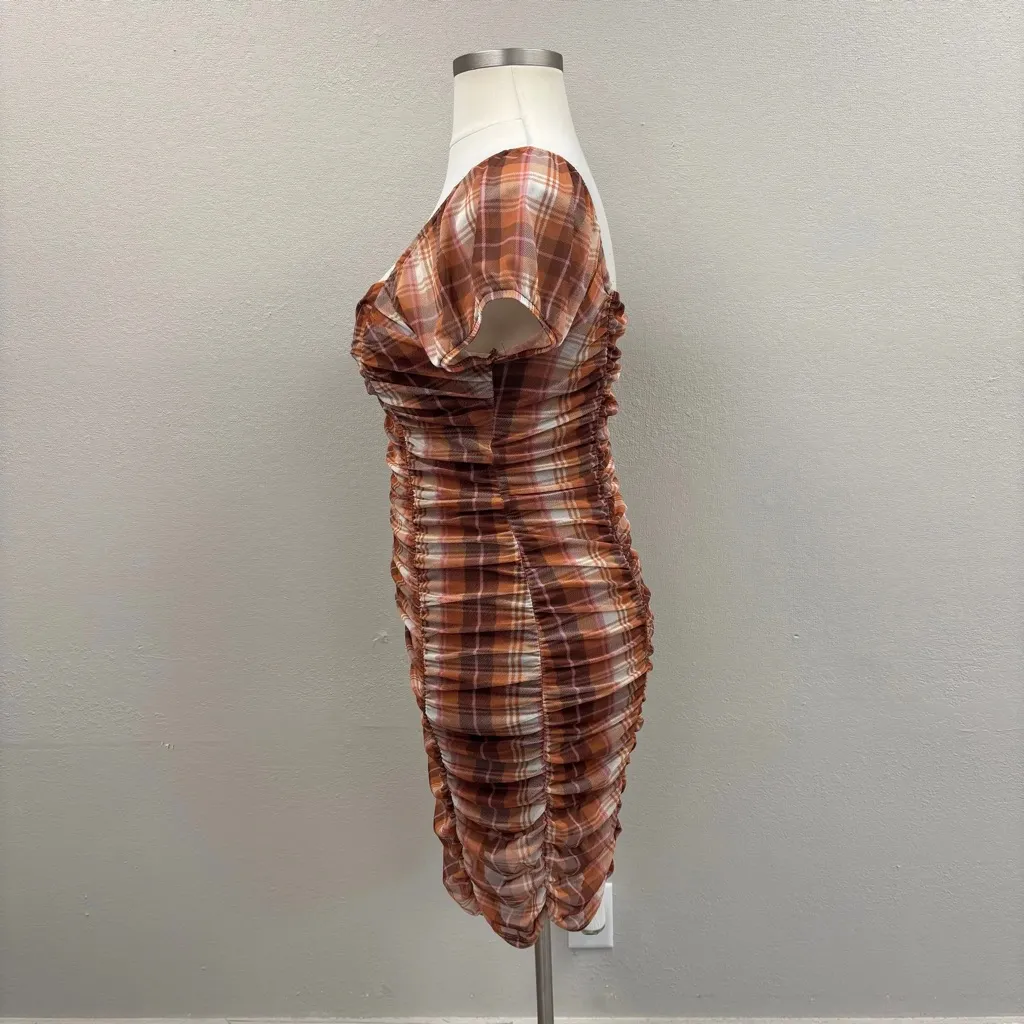 Madden NYC Ruched Plaid Dress - Image 7