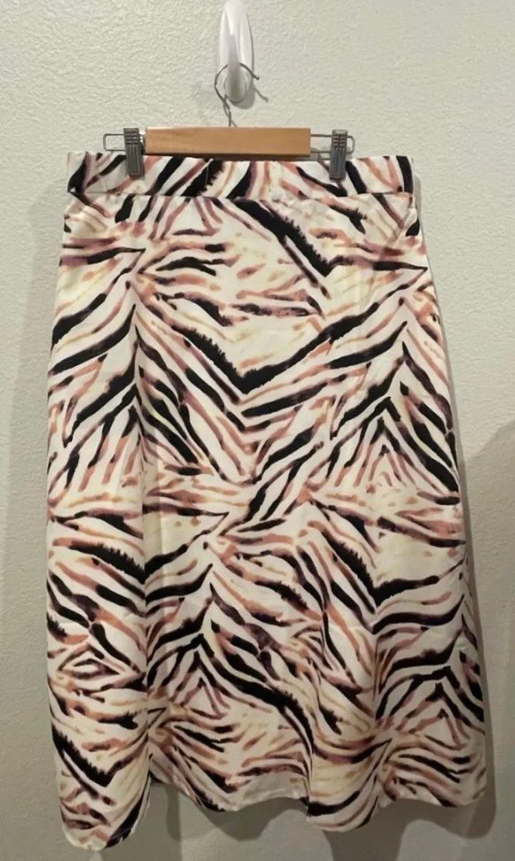 Kendall + Kylie  Blush Midi Skirt - Image 2