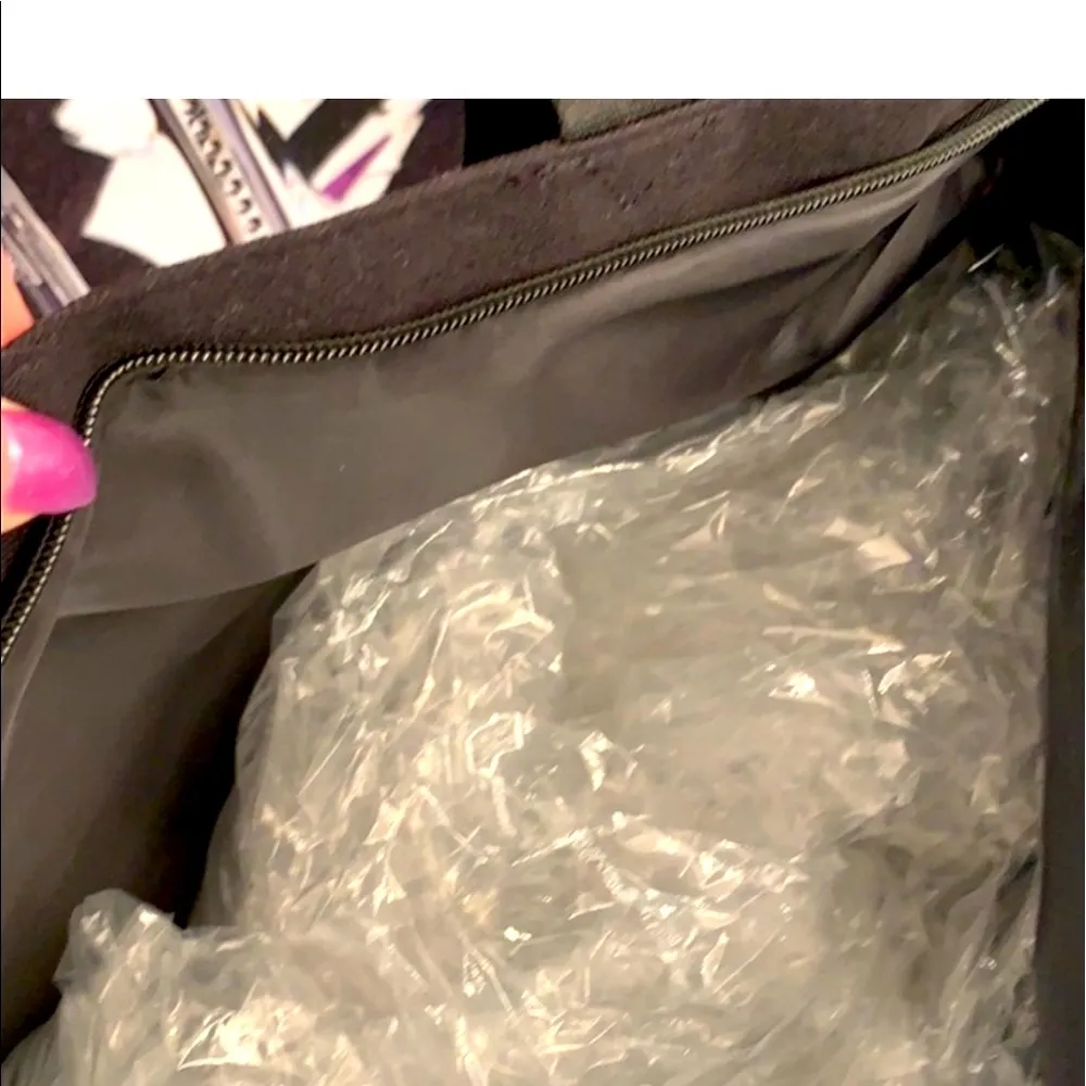 VICTORIA’S SECRET LIMITED EDITION TOTE BAG - Image 7