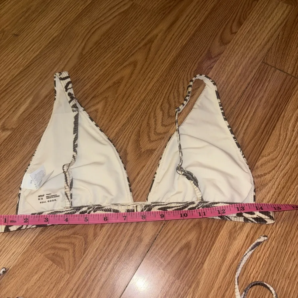 Bikini Set Size Medium - Image 8