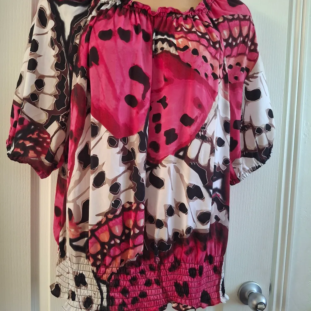 Lane Bryant 18 20 Women's Pink and Black Patterned Top - Image 5