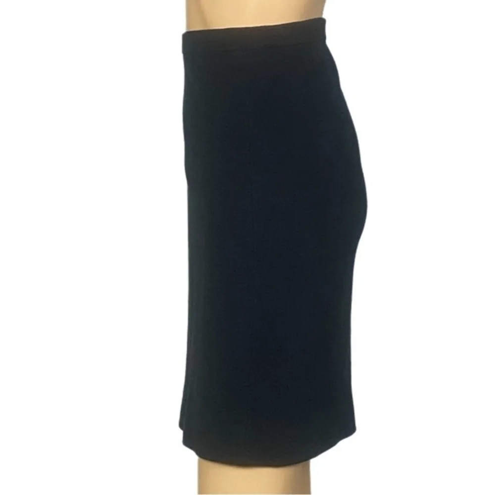 EILEEN FISHER black, elastic waist, short “sweater” skirt in size XS. EUC - Image 4