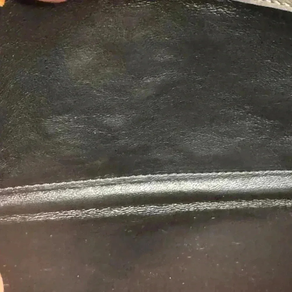 Yves Saint Laurent YSLwalllet on chain wok Gray - Image 14