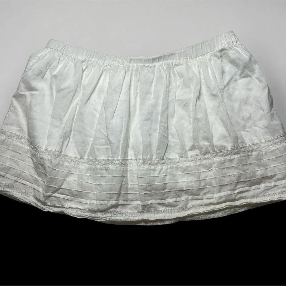 COPY - Urban Outfitters White Mini Skirt - Image 2