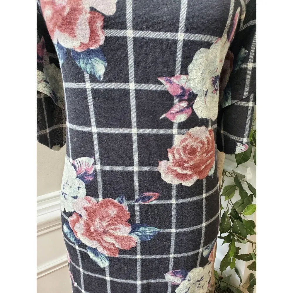 Luxology Women's Floral Polyester Round Neck Short Sleeve Knee Length Dress XL - Image 3