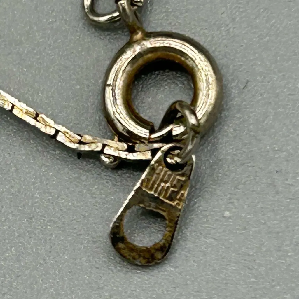 Korea Gold Tone Faux Pearl Necklace 29” - Image 9