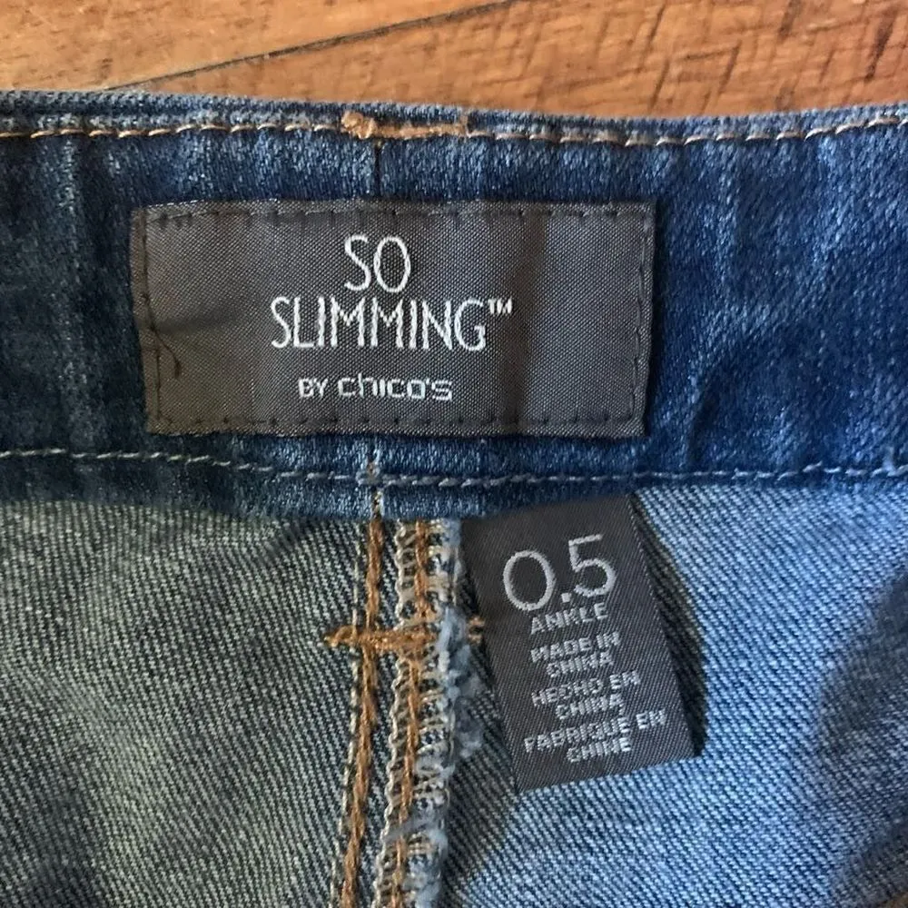 Chico’s So Slimming medium wash stretchy 0.5/6 ankle jeans - Image 2